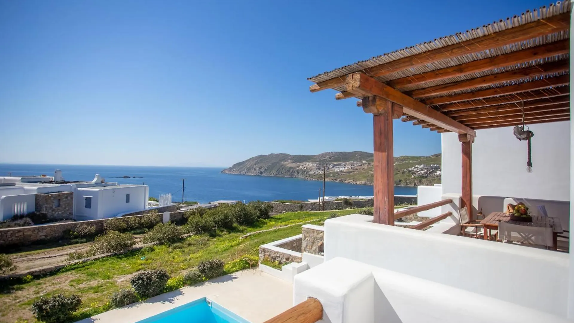 Villa Francis Panormos